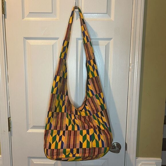 Colorful Kente extra large fabric bucket style shoulder crossbody bag - Picture 2 of 16
